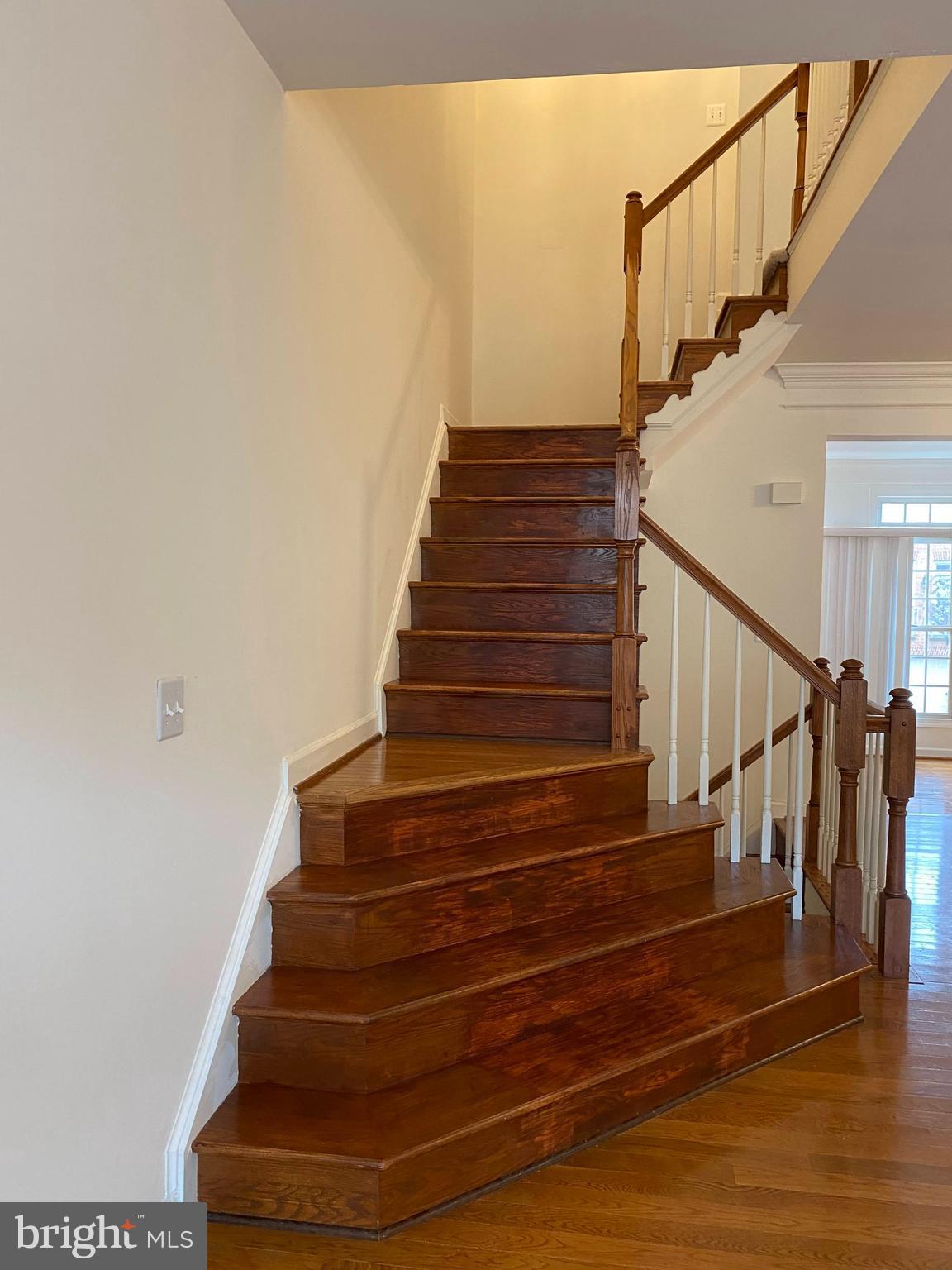 AMBERWOOD - Residential Lease