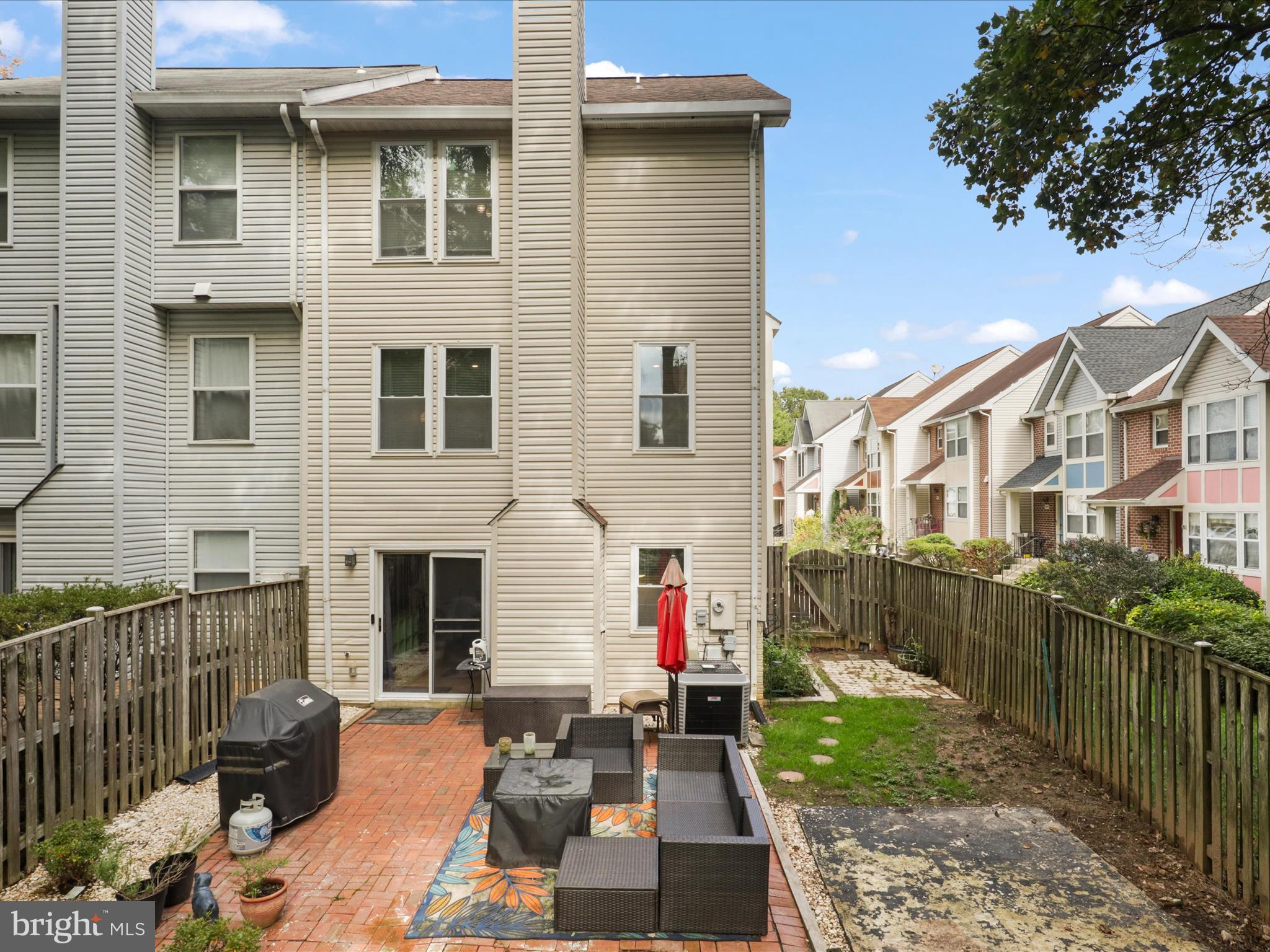 HILLSDALE - Residential