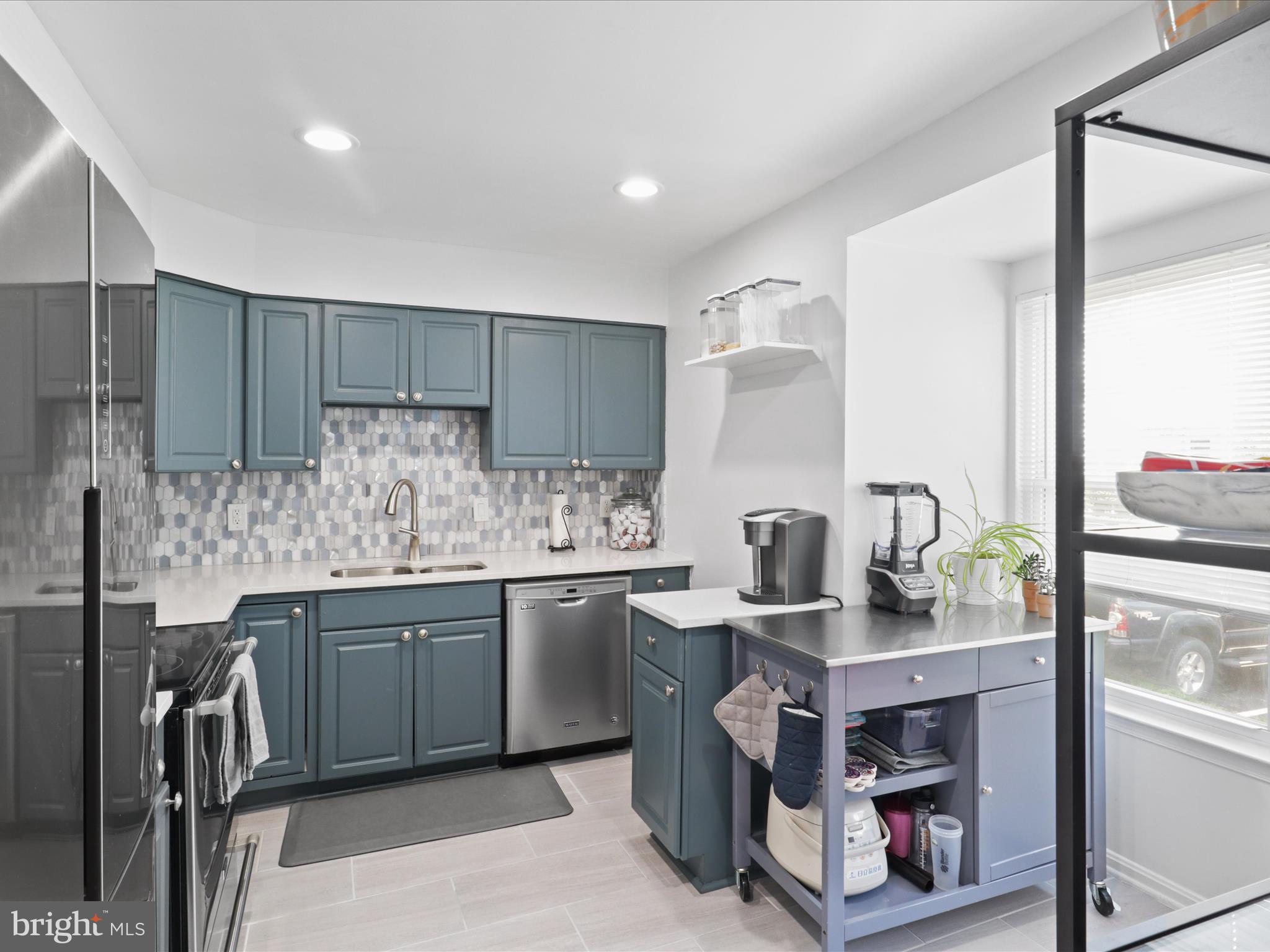 HILLSDALE - Residential