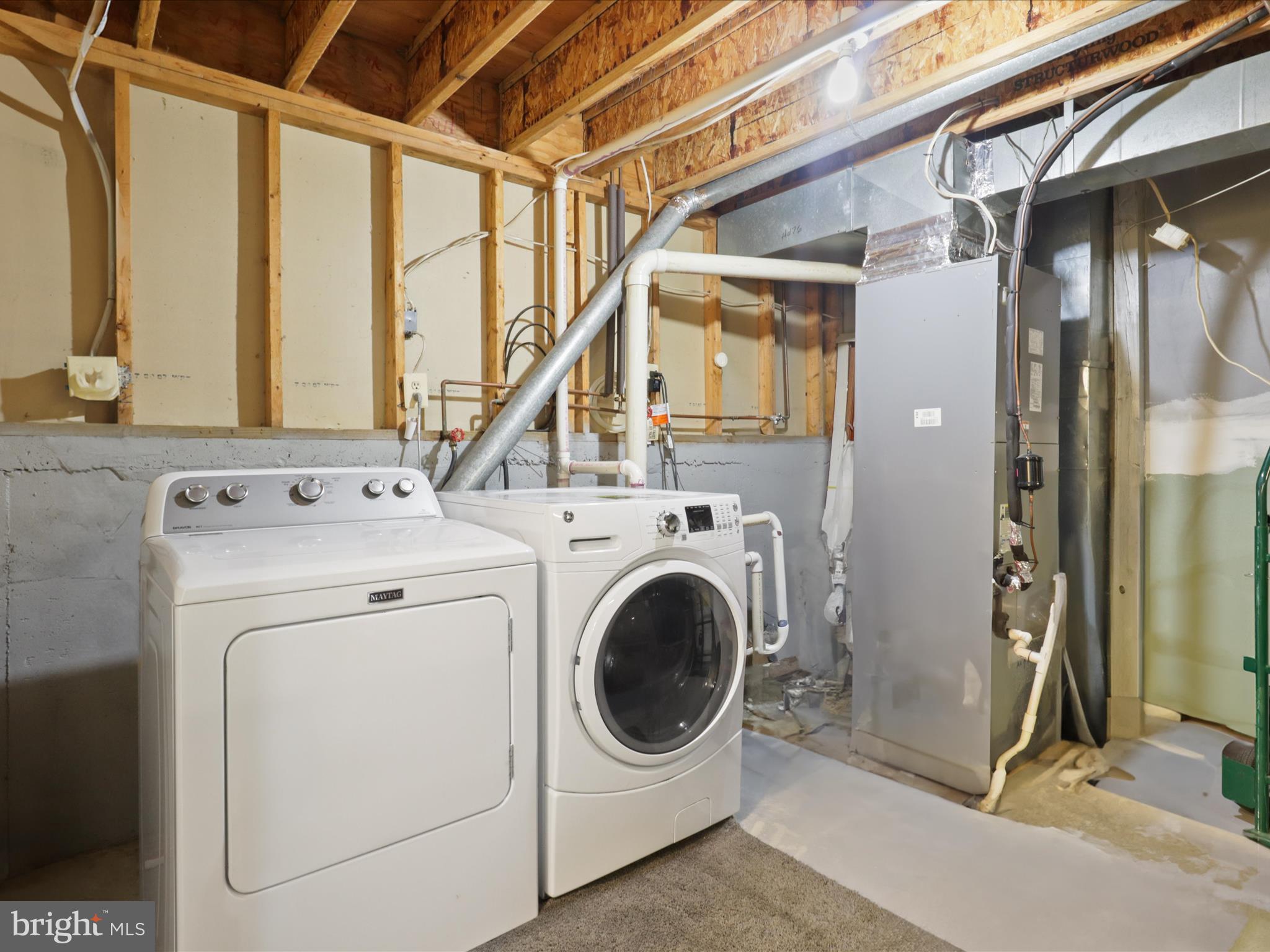 HILLSDALE - Residential