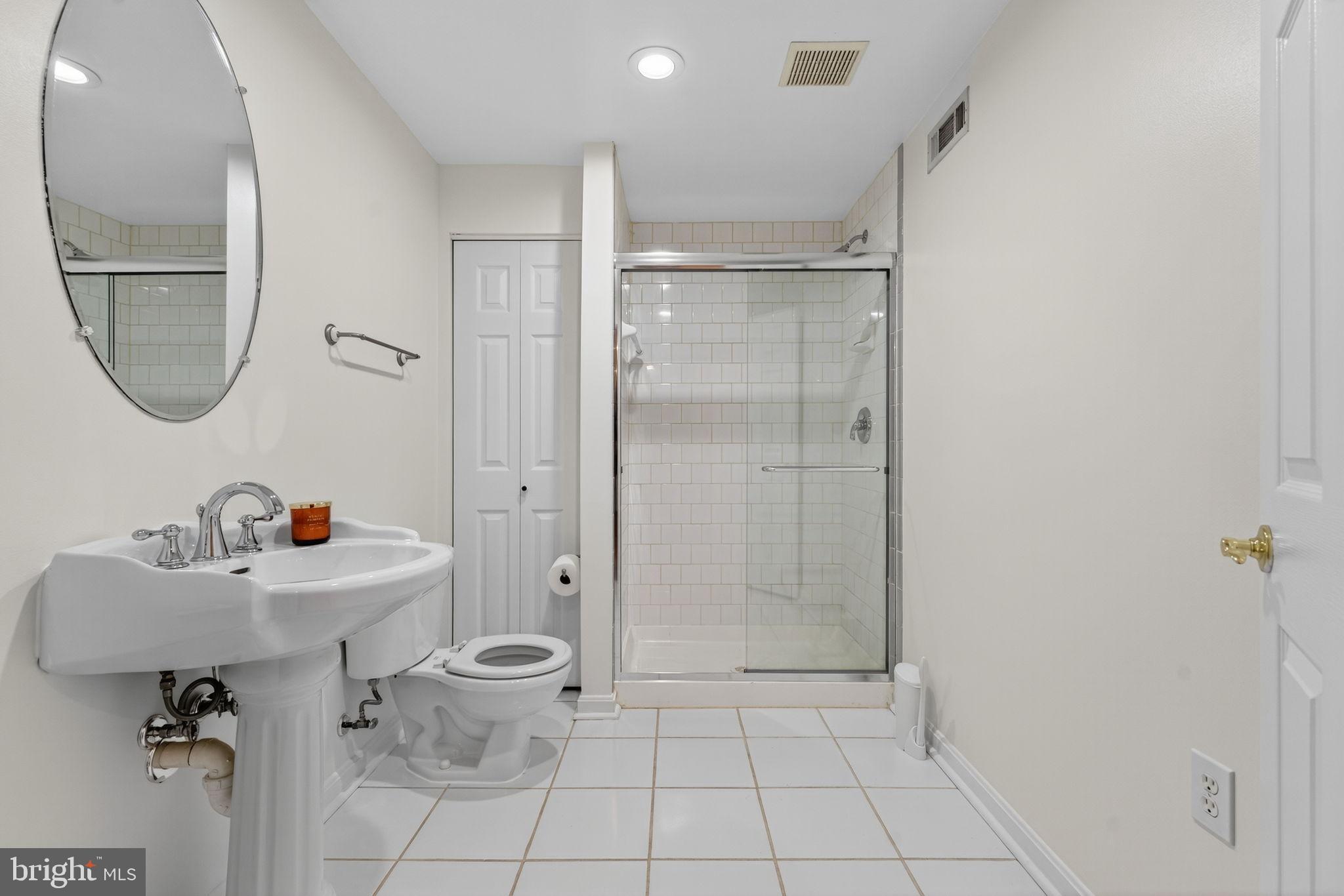 THE WILLOWS - Residential