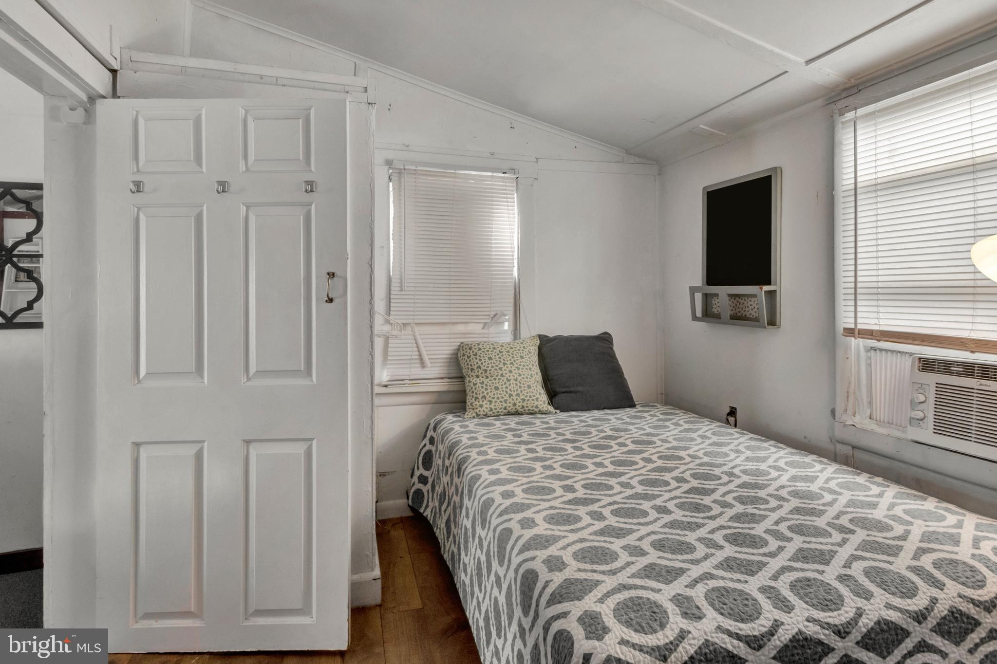 LEWES BEACH - Residential