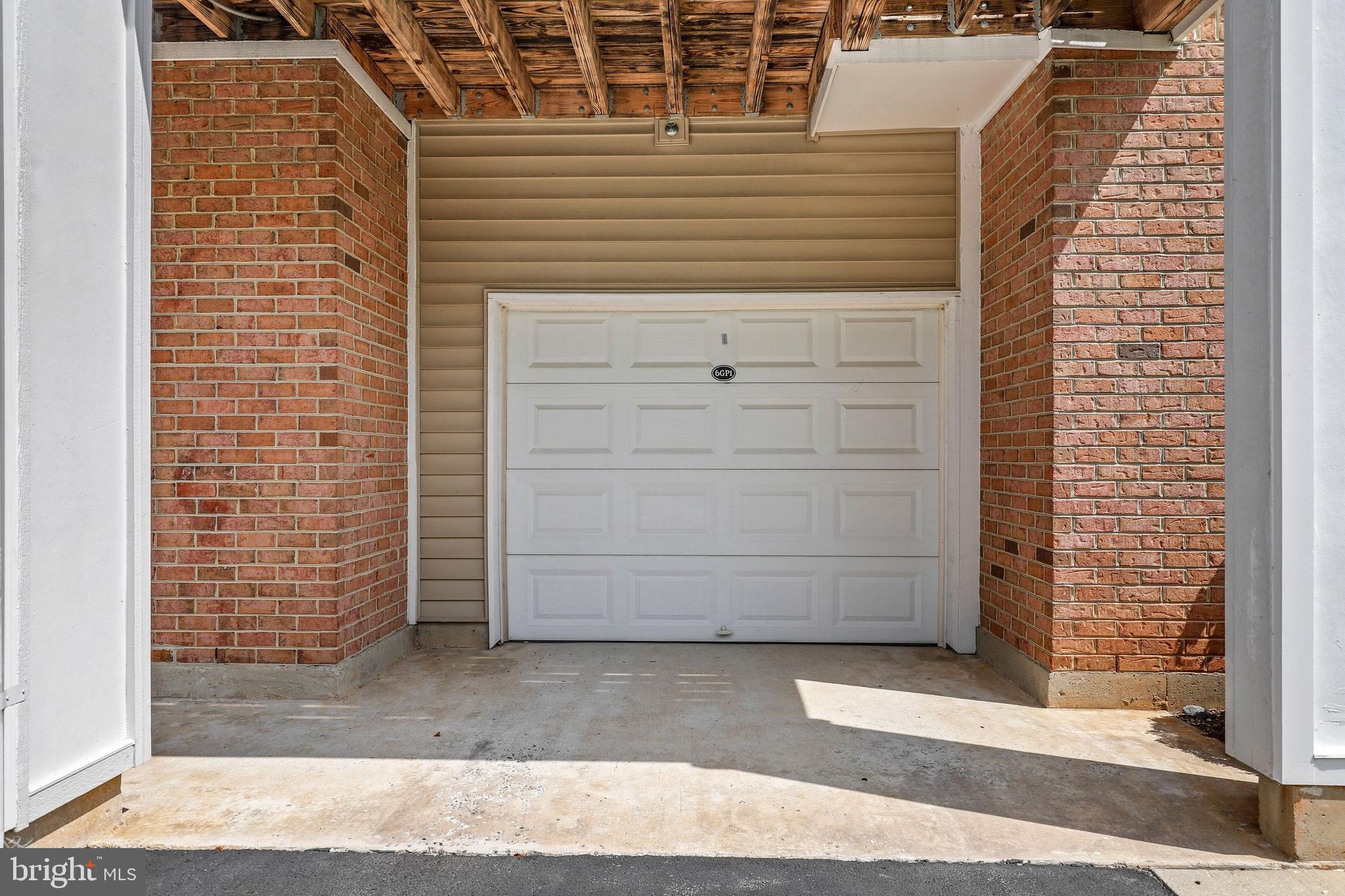 ASHMORE AT GERMANOWN COMMUNITY - Residential