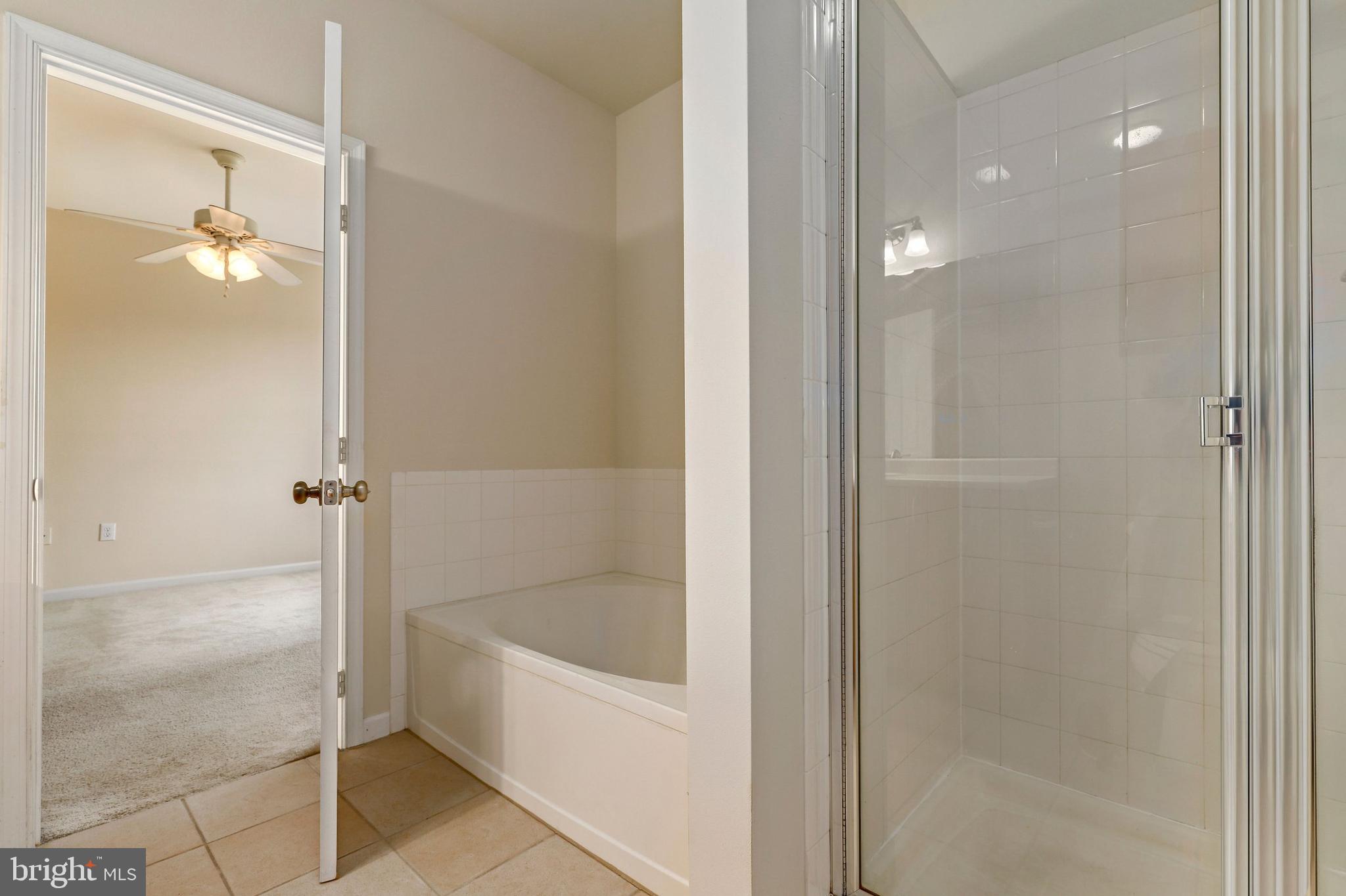 ASHMORE AT GERMANOWN COMMUNITY - Residential