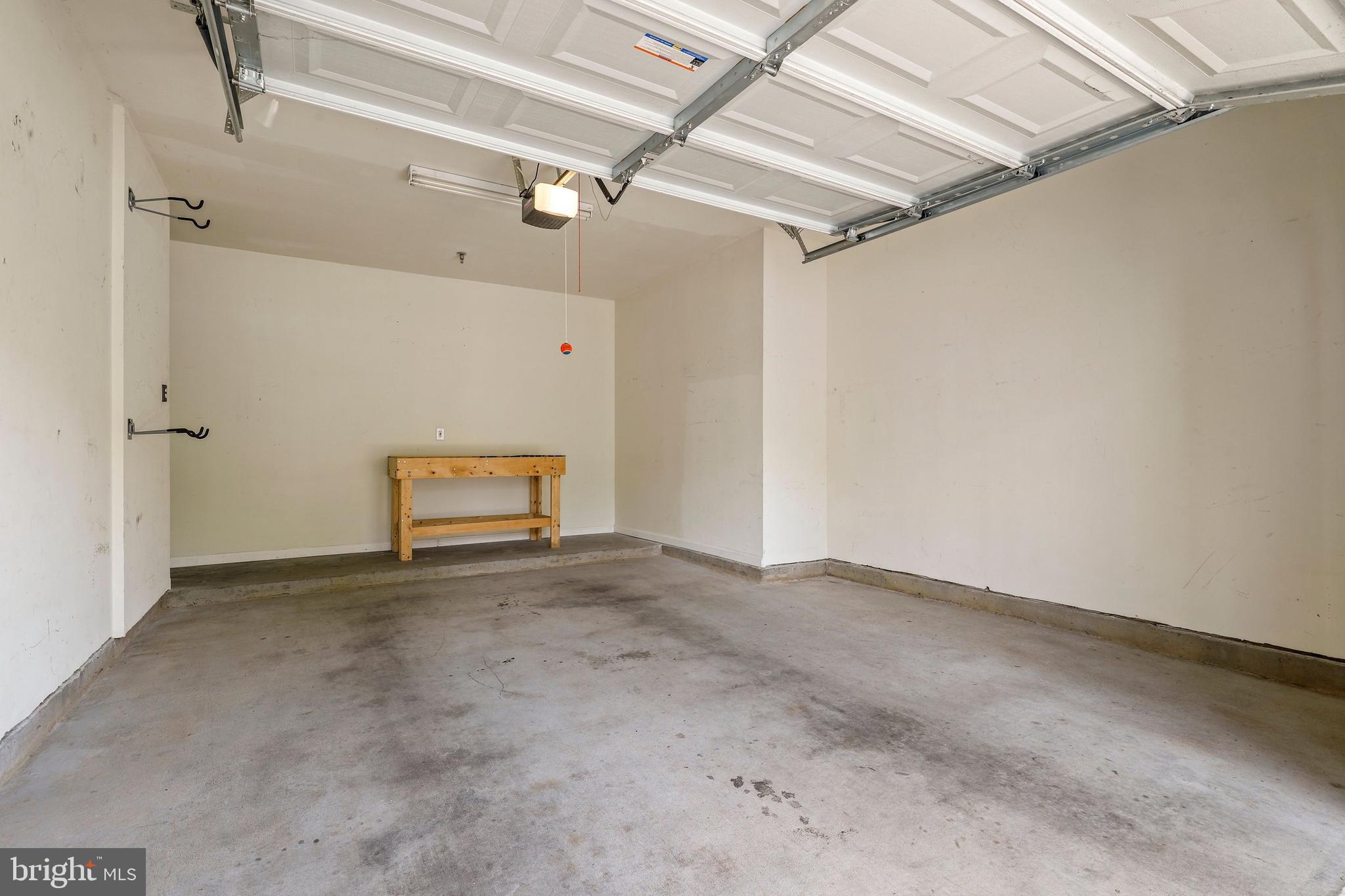 ASHMORE AT GERMANOWN COMMUNITY - Residential