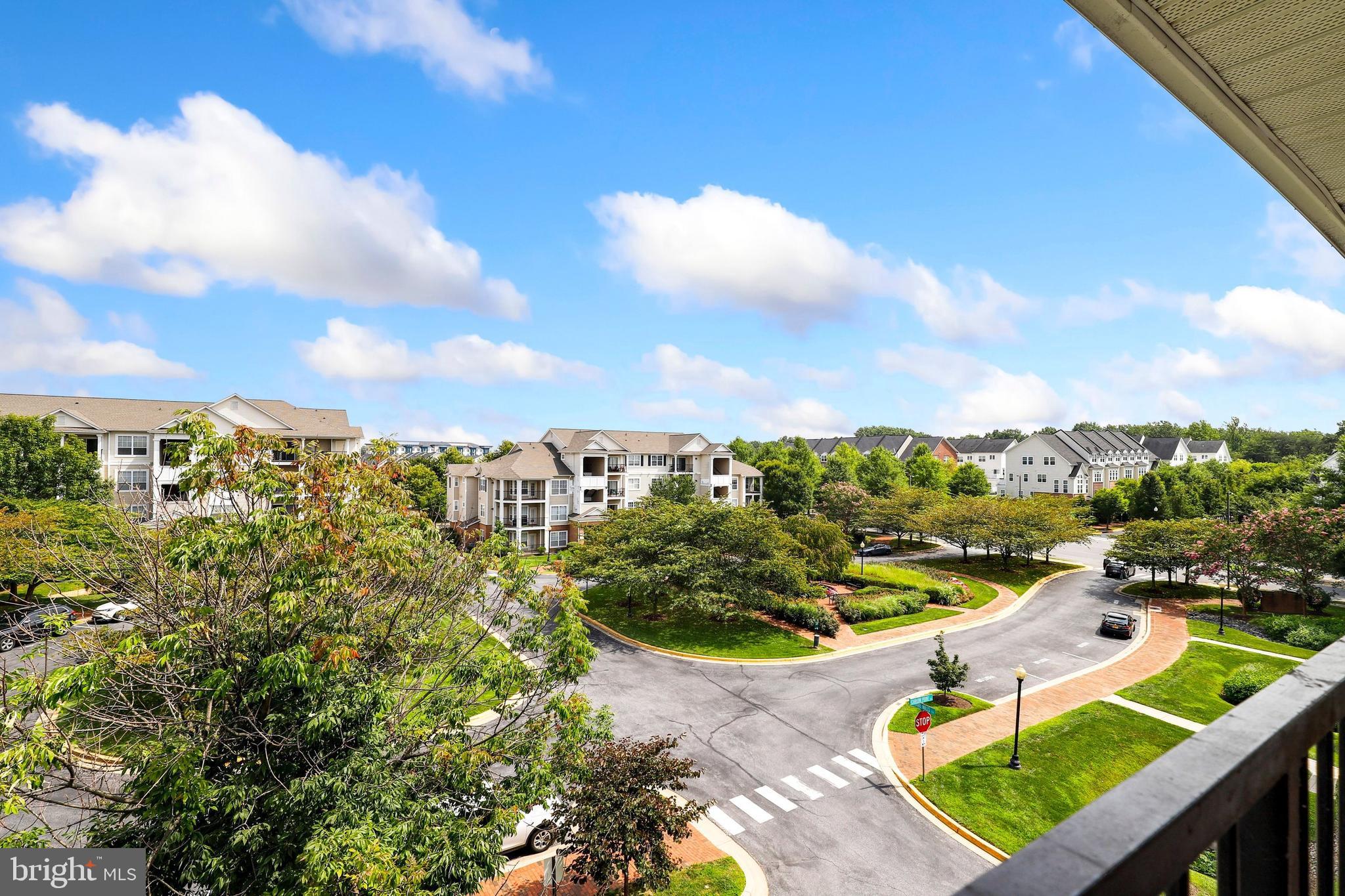 ASHMORE AT GERMANOWN COMMUNITY - Residential