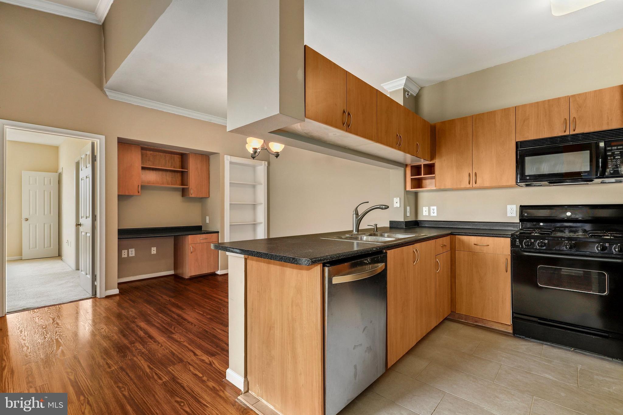 ASHMORE AT GERMANOWN COMMUNITY - Residential