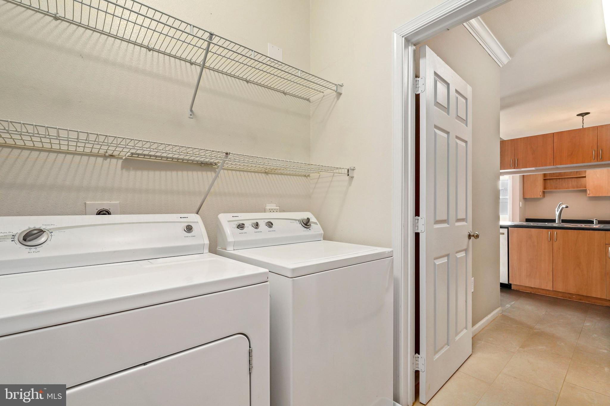 ASHMORE AT GERMANOWN COMMUNITY - Residential