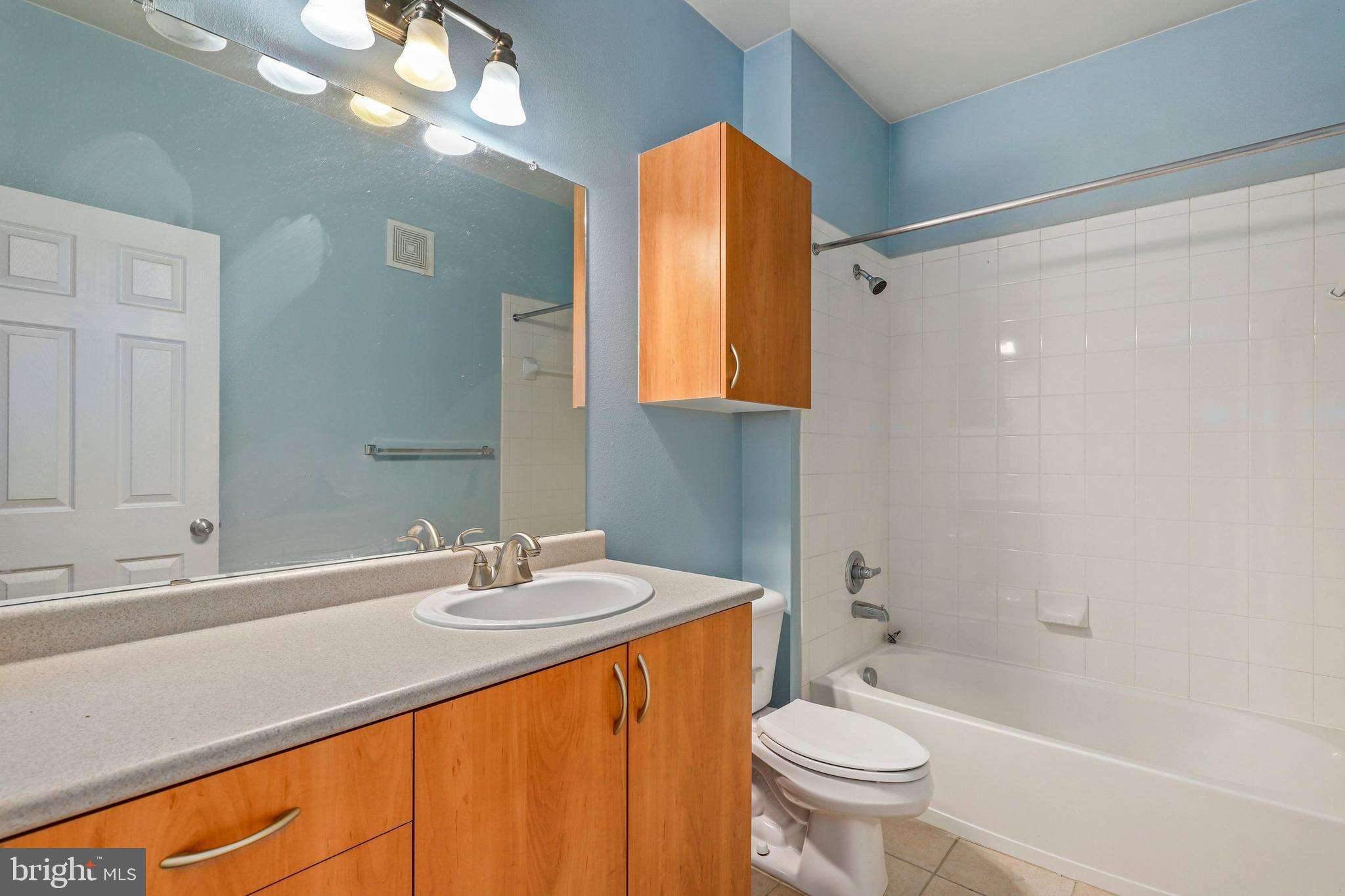 ASHMORE AT GERMANOWN COMMUNITY - Residential