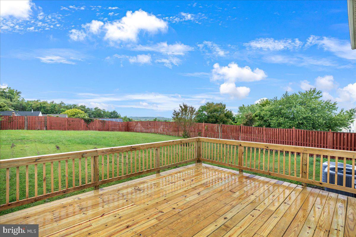 POTOMAC KNOLLS - Residential