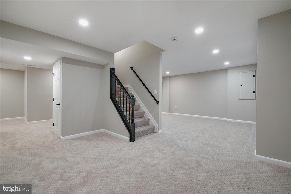 POTOMAC KNOLLS - Residential