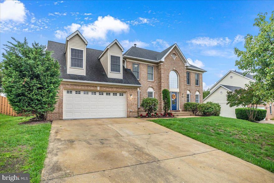 This absolutely stunning single-family home is located in the Aragona Village community of Fort Washington. This house was fully remodeled. The home has a spacious floor plan with lots of natural light and hardwood flooring on the main level. Delight in serving from a beautiful gourmet kitchen with new stainless-steel appliances. Enjoy and entertain on a walkout deck with gorgeous views. Relax in the family room with vaulted ceilings, skylights, and a fireplace for a pleasant time. Four bedrooms and two bathrooms are upstairs, including a primary bedroom with a luxury spacious bathroom. The downstairs finished basement offers a lot of possibilities, with another full bathroom and a spacious living area. The neighborhood is excellent for walking, offering sidewalks and paths throughout, and has a clubhouse with community pool. The community is located close to I-95 in the Indian Head Highway Corridor. It is a close commute to Washington, DC and only 15 min drive to National Harbor, the largest convention complex on the East Coast. Must See!