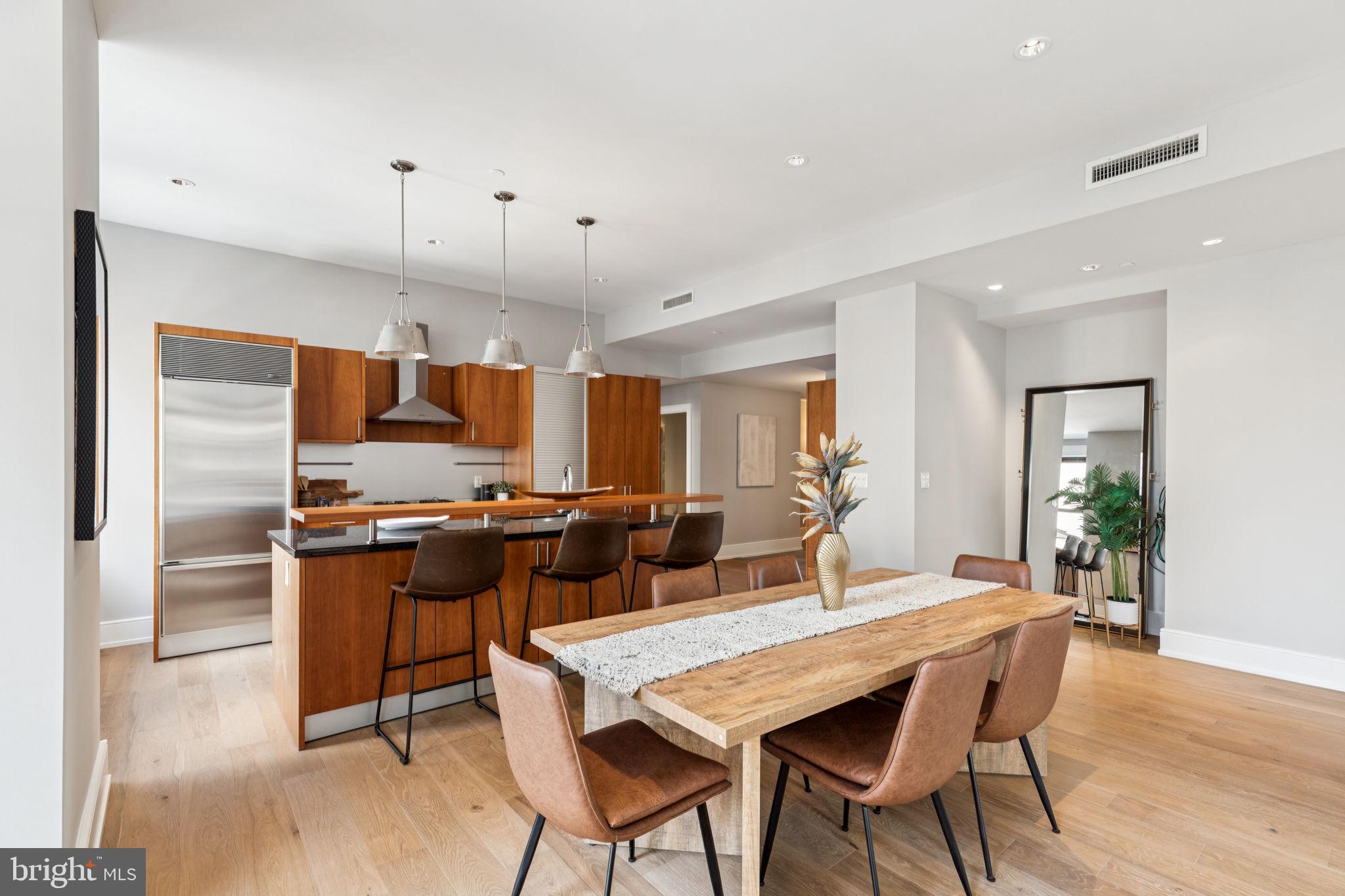 1515 LOCUST STREET 800