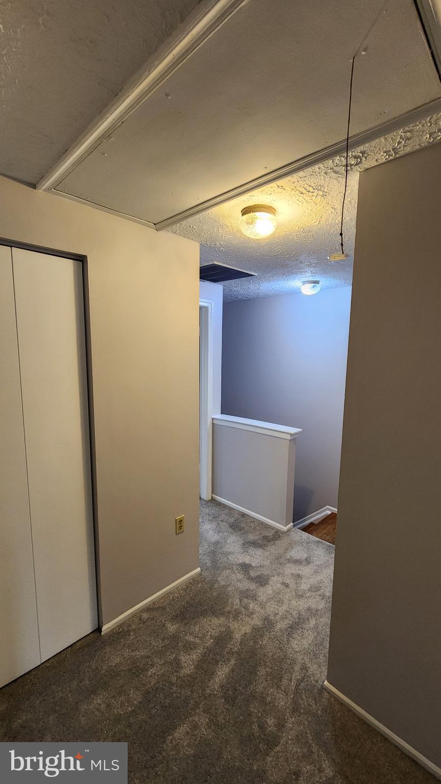 AUDREY MANOR - Residential Lease