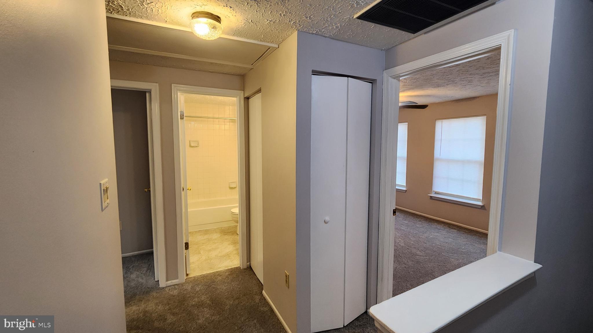 AUDREY MANOR - Residential Lease