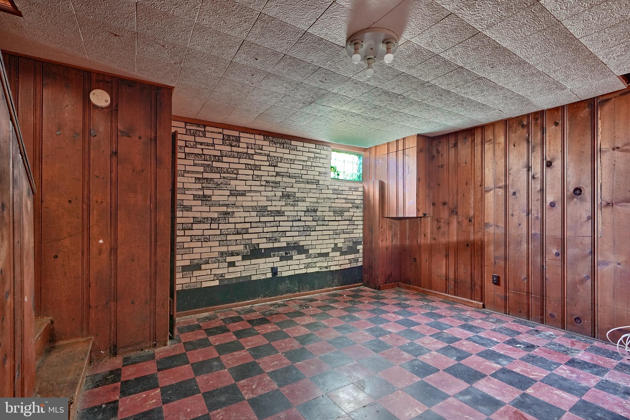 GOVANS - Residential