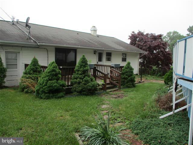 EDGE MEAD - Residential