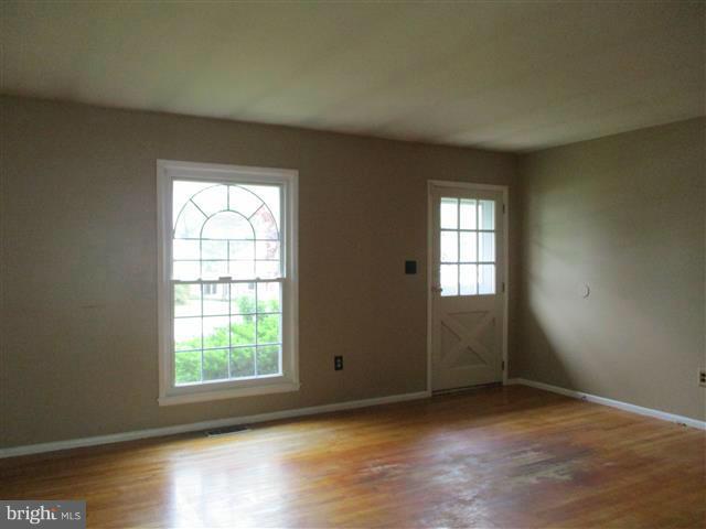 EDGE MEAD - Residential