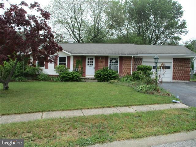 EDGE MEAD - Residential