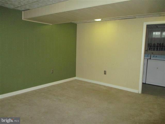 EDGE MEAD - Residential