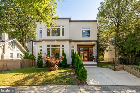 3015 26TH STREET NE WASHINGTON DC 20018