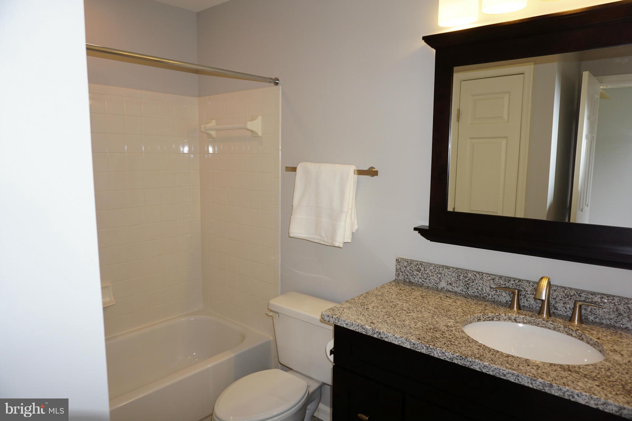 POTOMAC LAKES - Residential