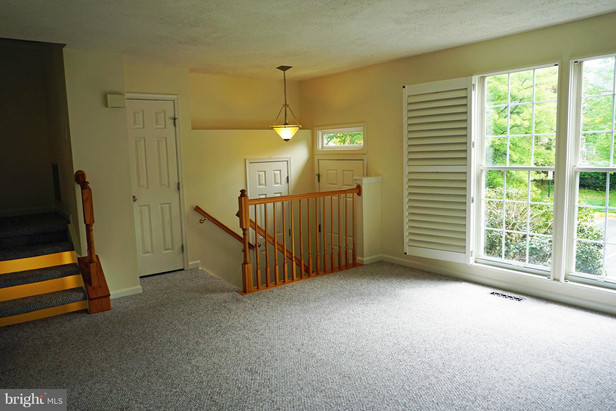 POTOMAC LAKES - Residential