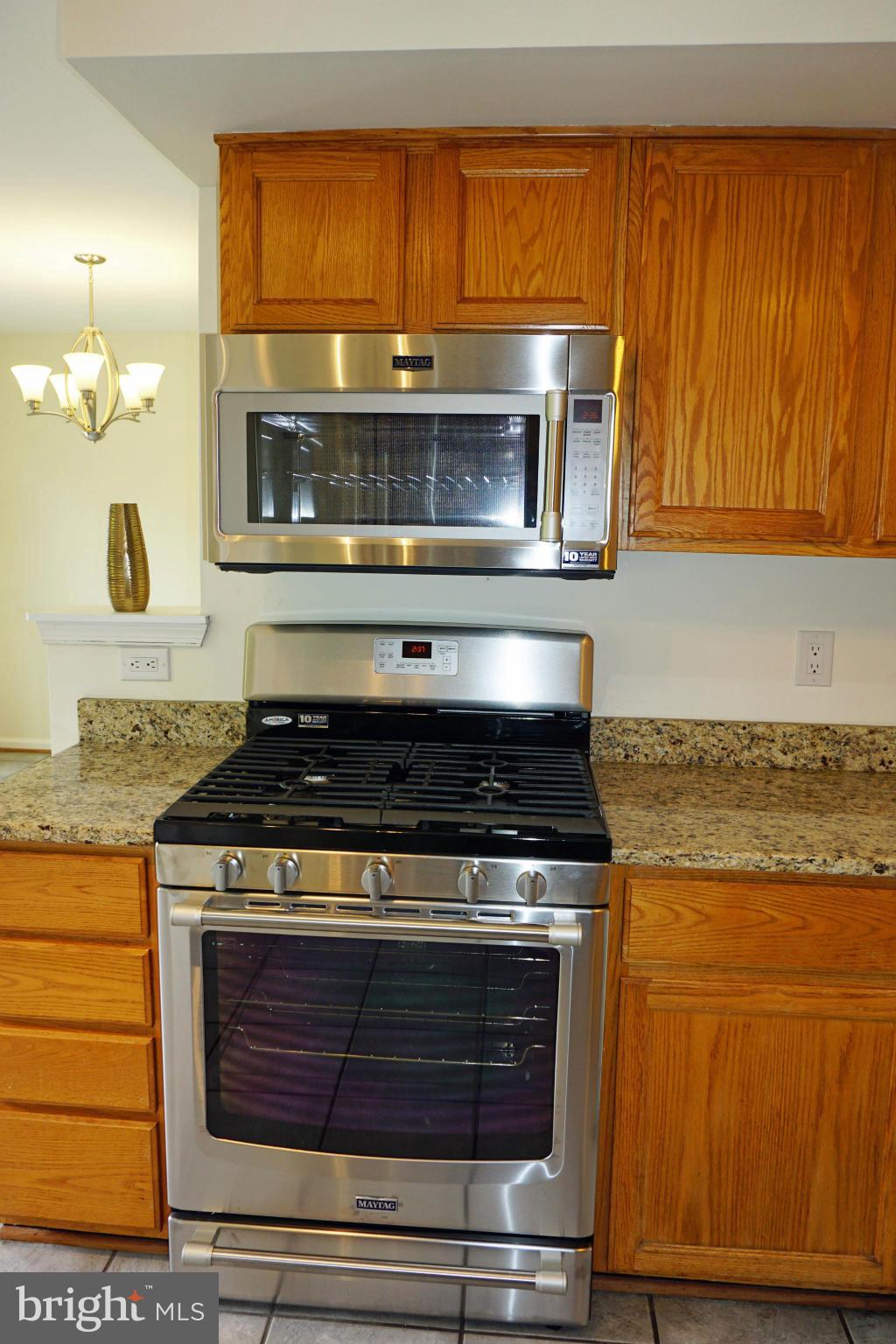 POTOMAC LAKES - Residential