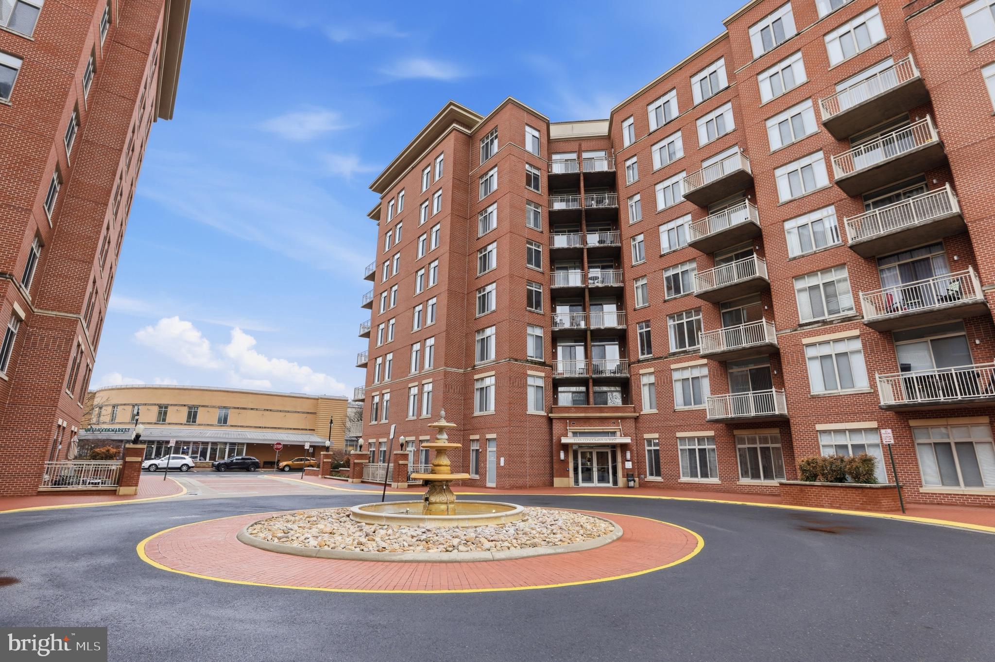 4490 MARKET COMMONS DRIVE 112