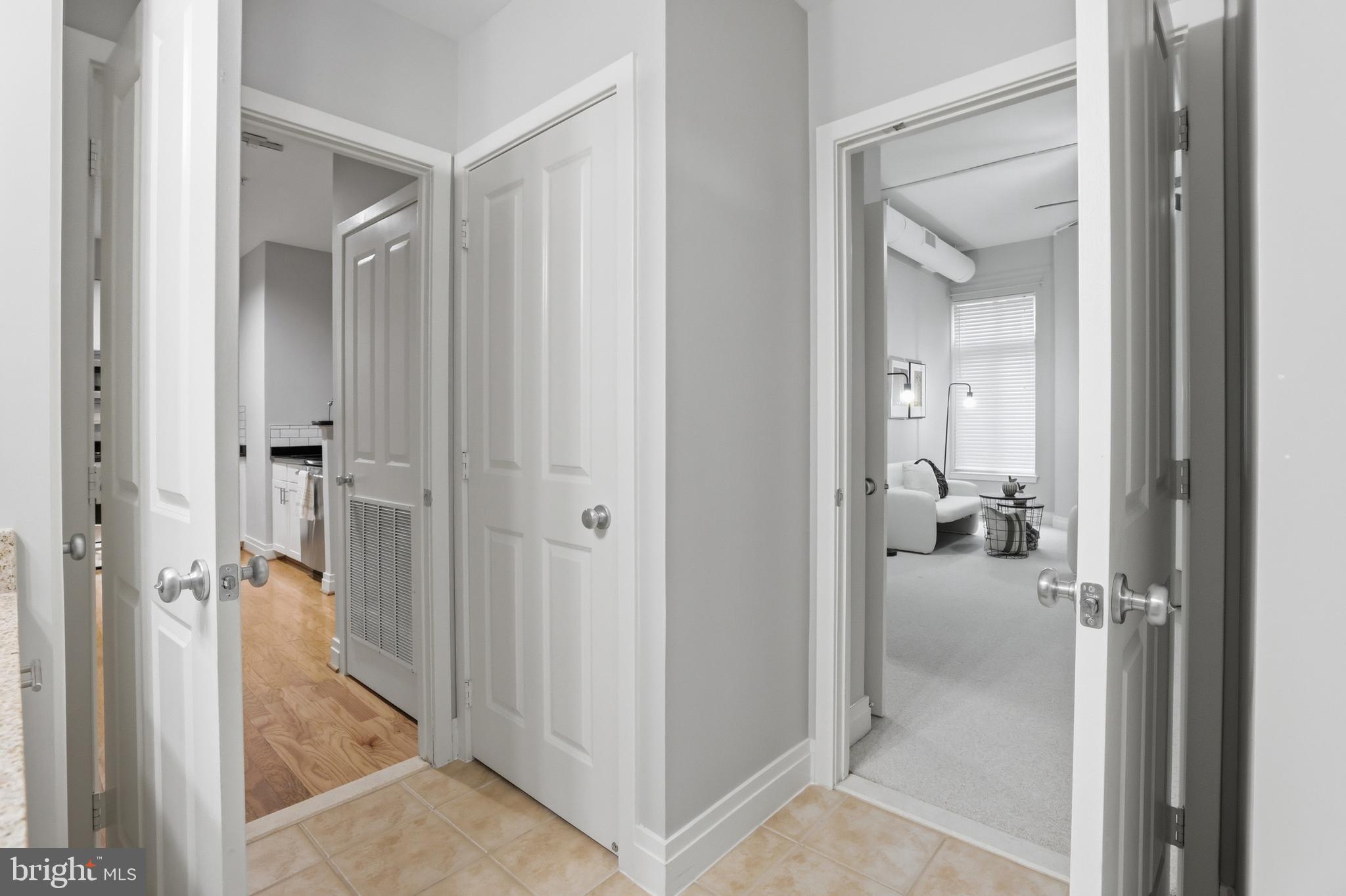 ELAN AT EAST MARKET - Residential