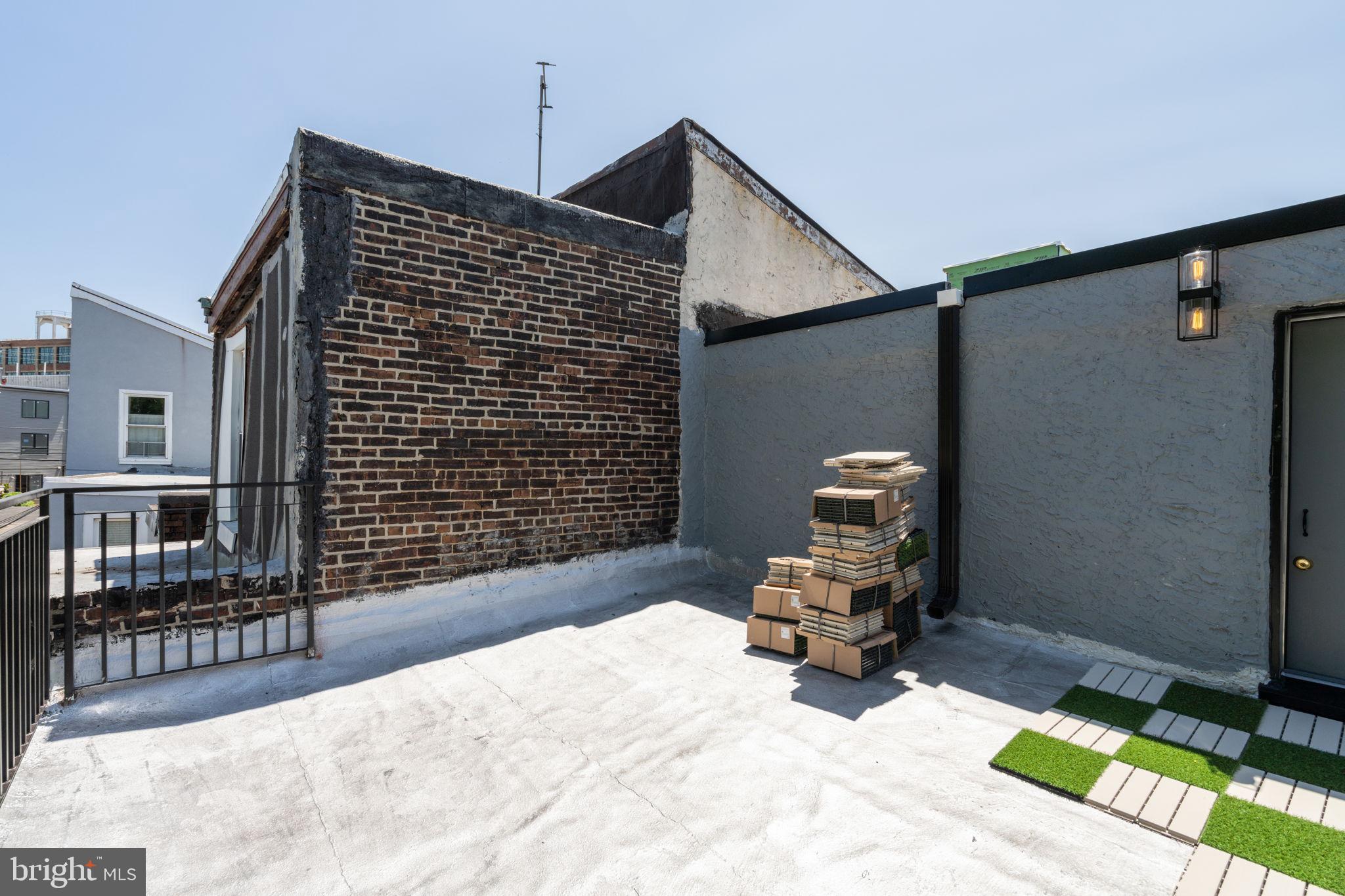 FISHTOWN - Residential Lease