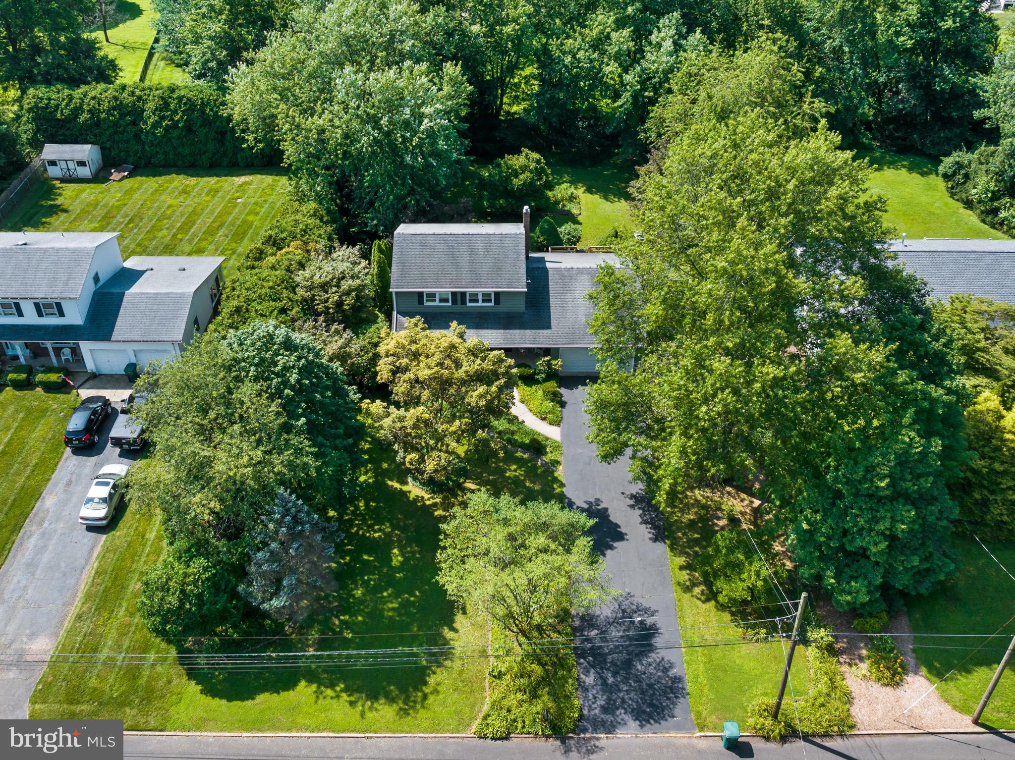19 FABROW DRIVE