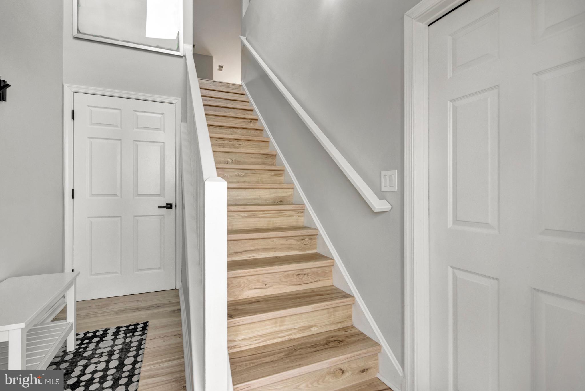 297 LAKESIDE DRIVE 71D