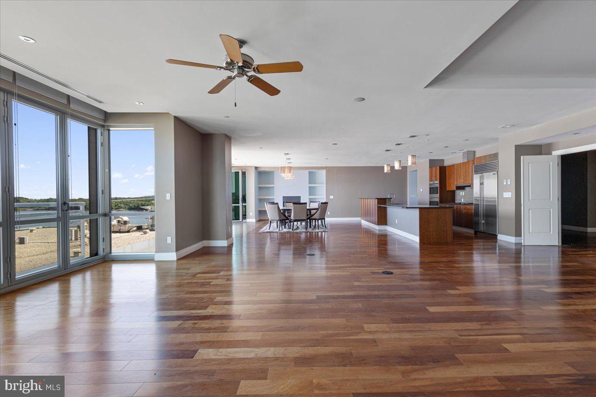 NATIONAL HARBOR - Residential