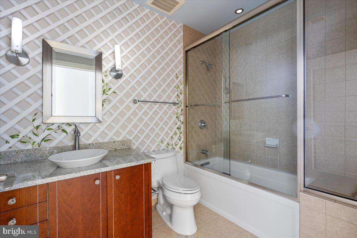 NATIONAL HARBOR - Residential