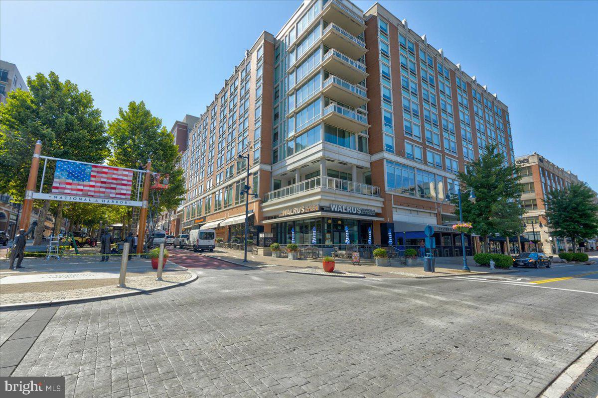 NATIONAL HARBOR - Residential