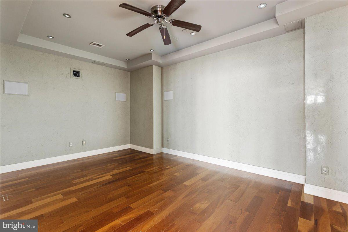 NATIONAL HARBOR - Residential