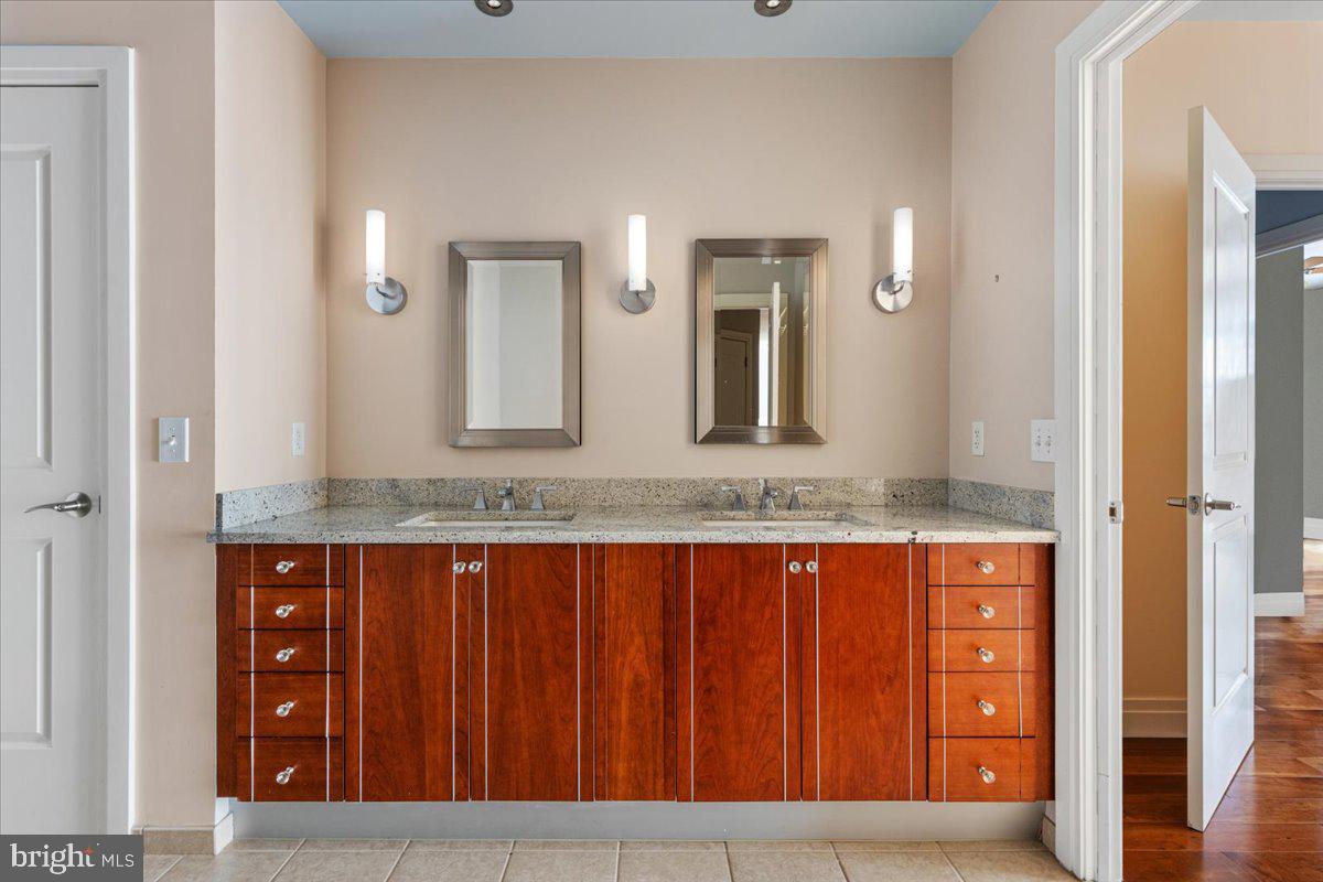 NATIONAL HARBOR - Residential