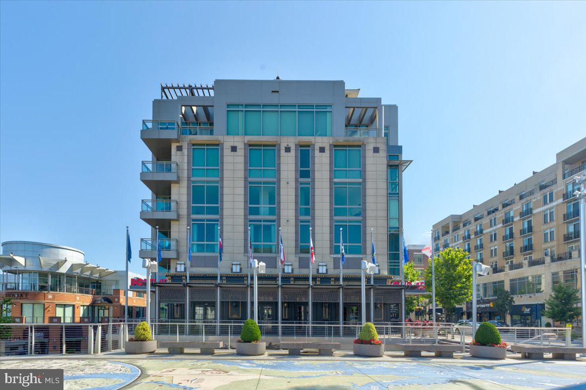 NATIONAL HARBOR - Residential