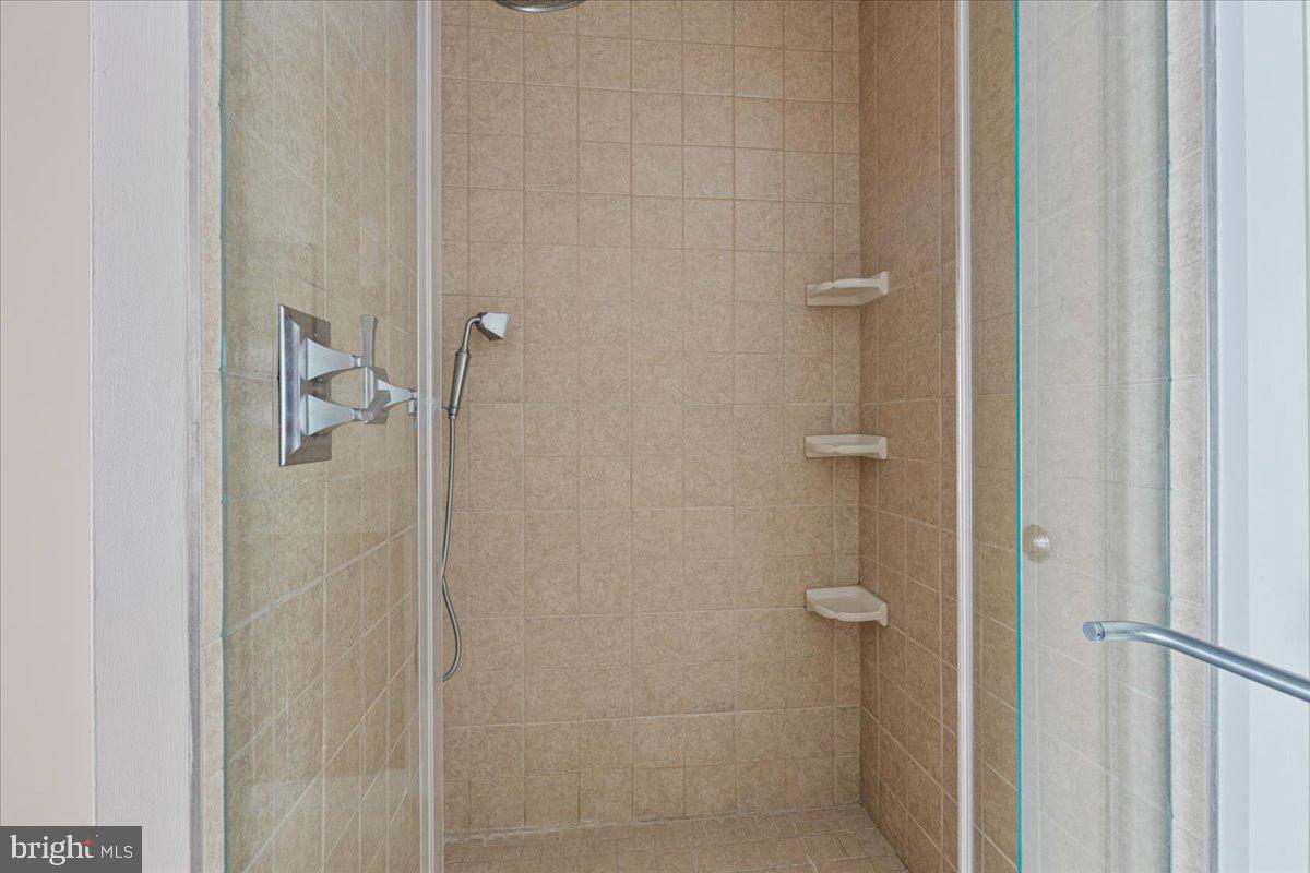 NATIONAL HARBOR - Residential