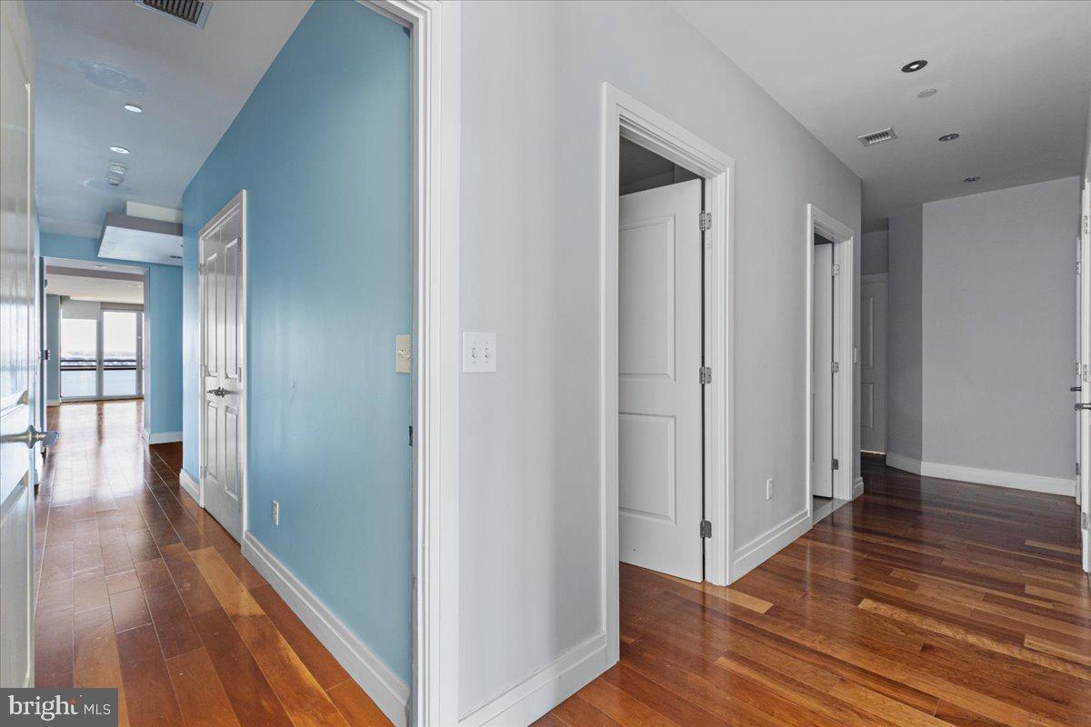 NATIONAL HARBOR - Residential