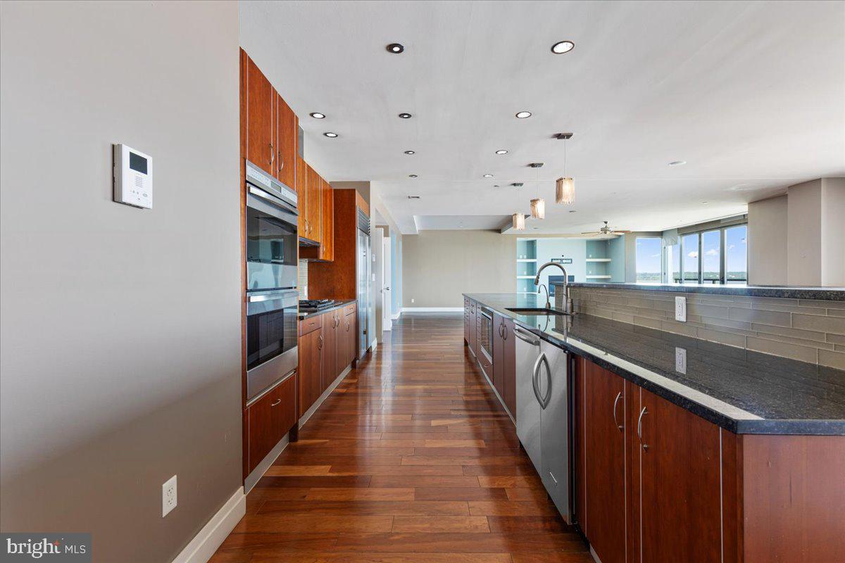 NATIONAL HARBOR - Residential