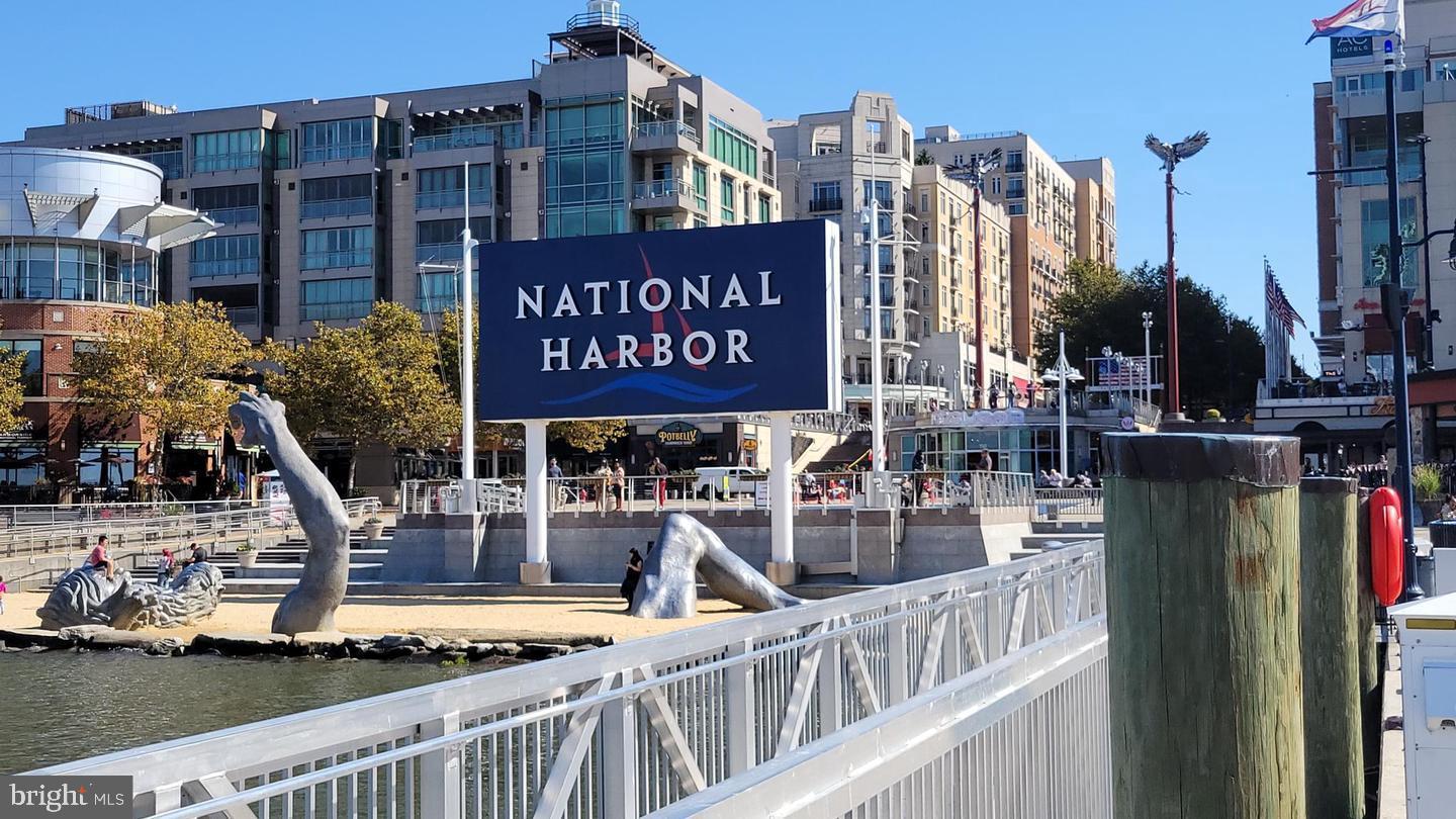 NATIONAL HARBOR - Residential