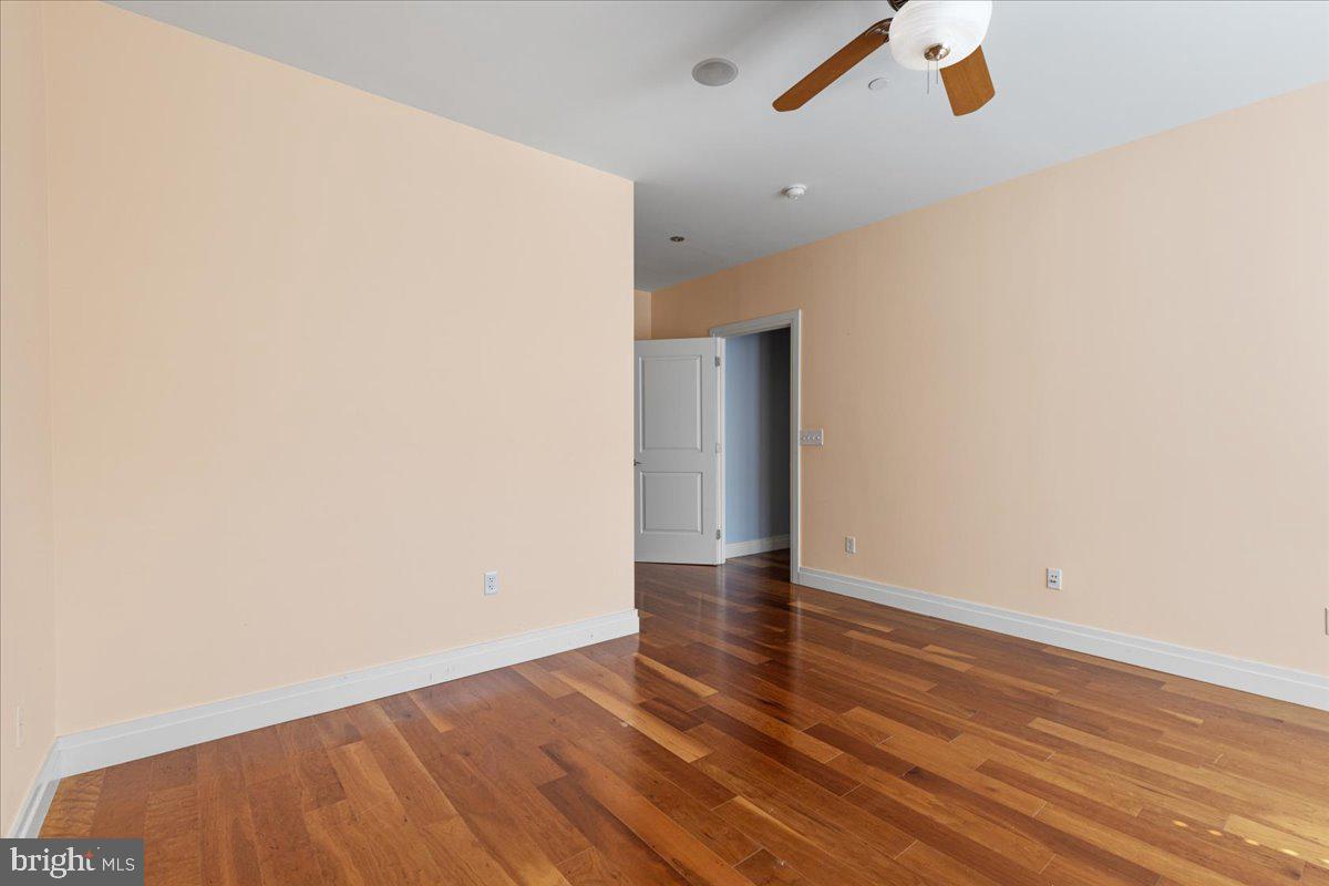 NATIONAL HARBOR - Residential