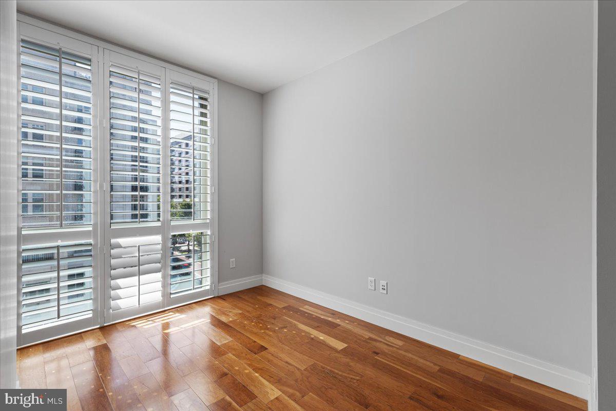 NATIONAL HARBOR - Residential