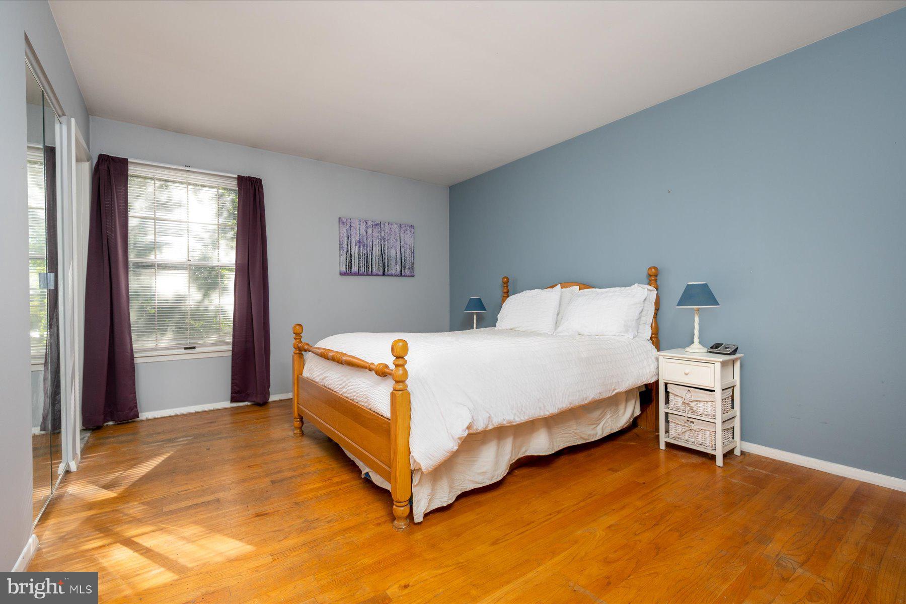 TWIN HARBORS - Residential