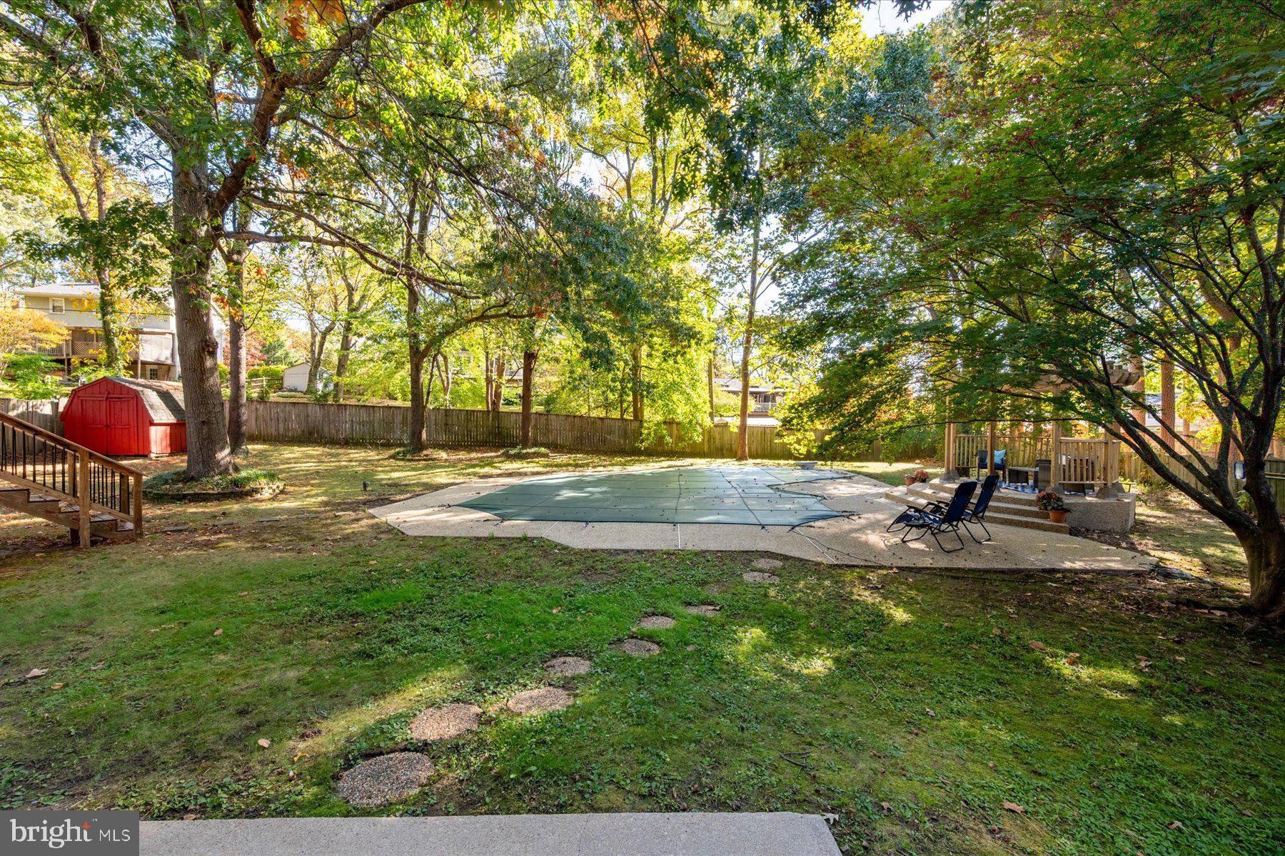 TWIN HARBORS - Residential