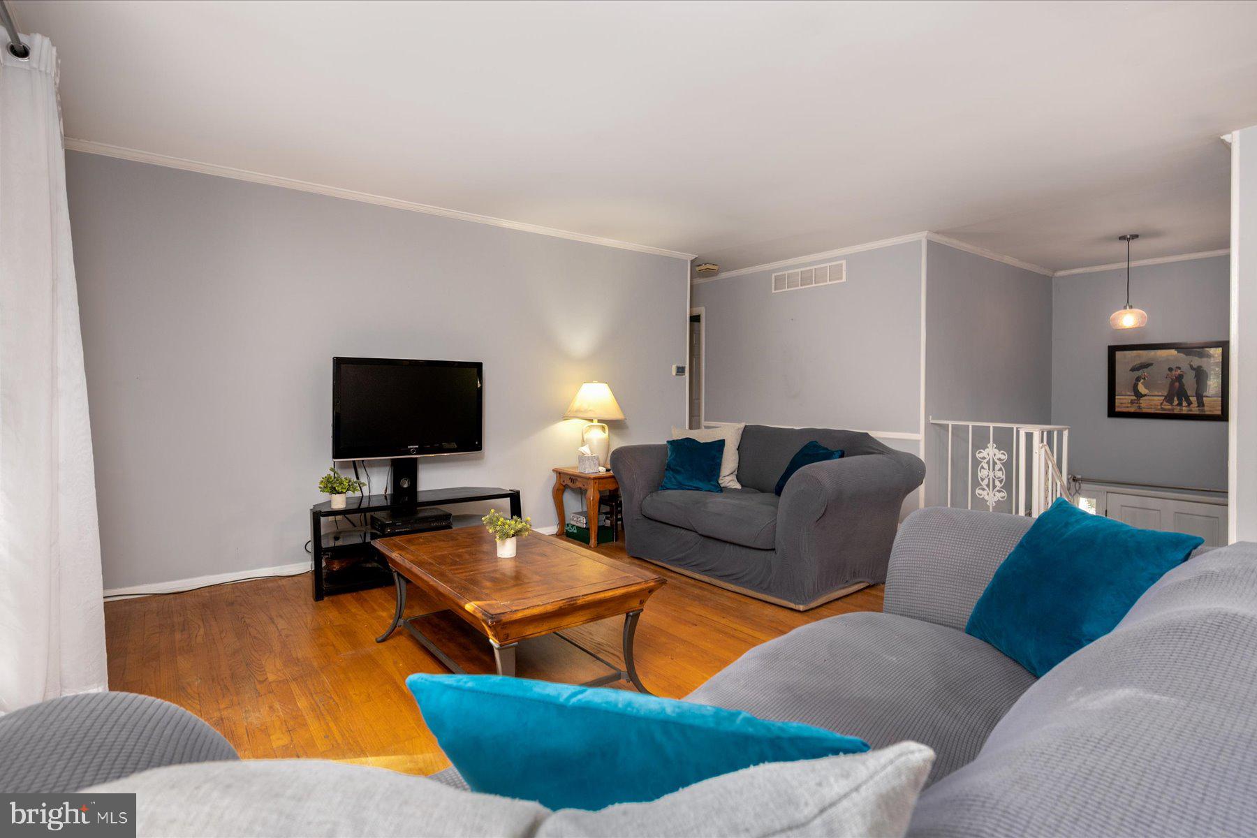 TWIN HARBORS - Residential