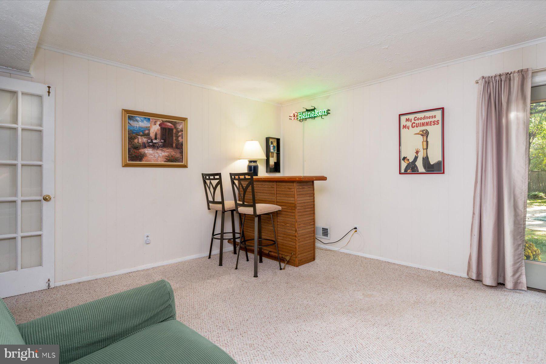 TWIN HARBORS - Residential