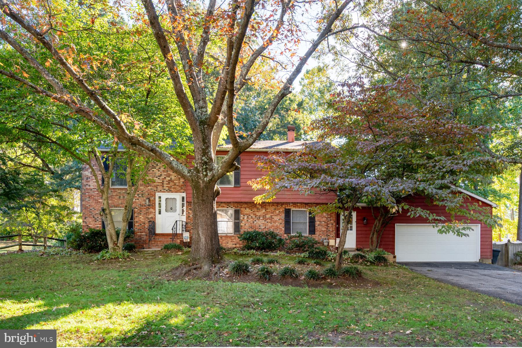 TWIN HARBORS - Residential